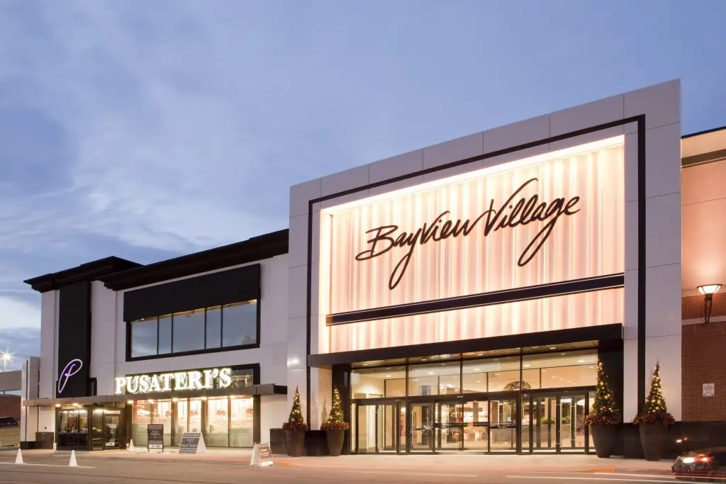 Bayview_Village_Shopping_Centre