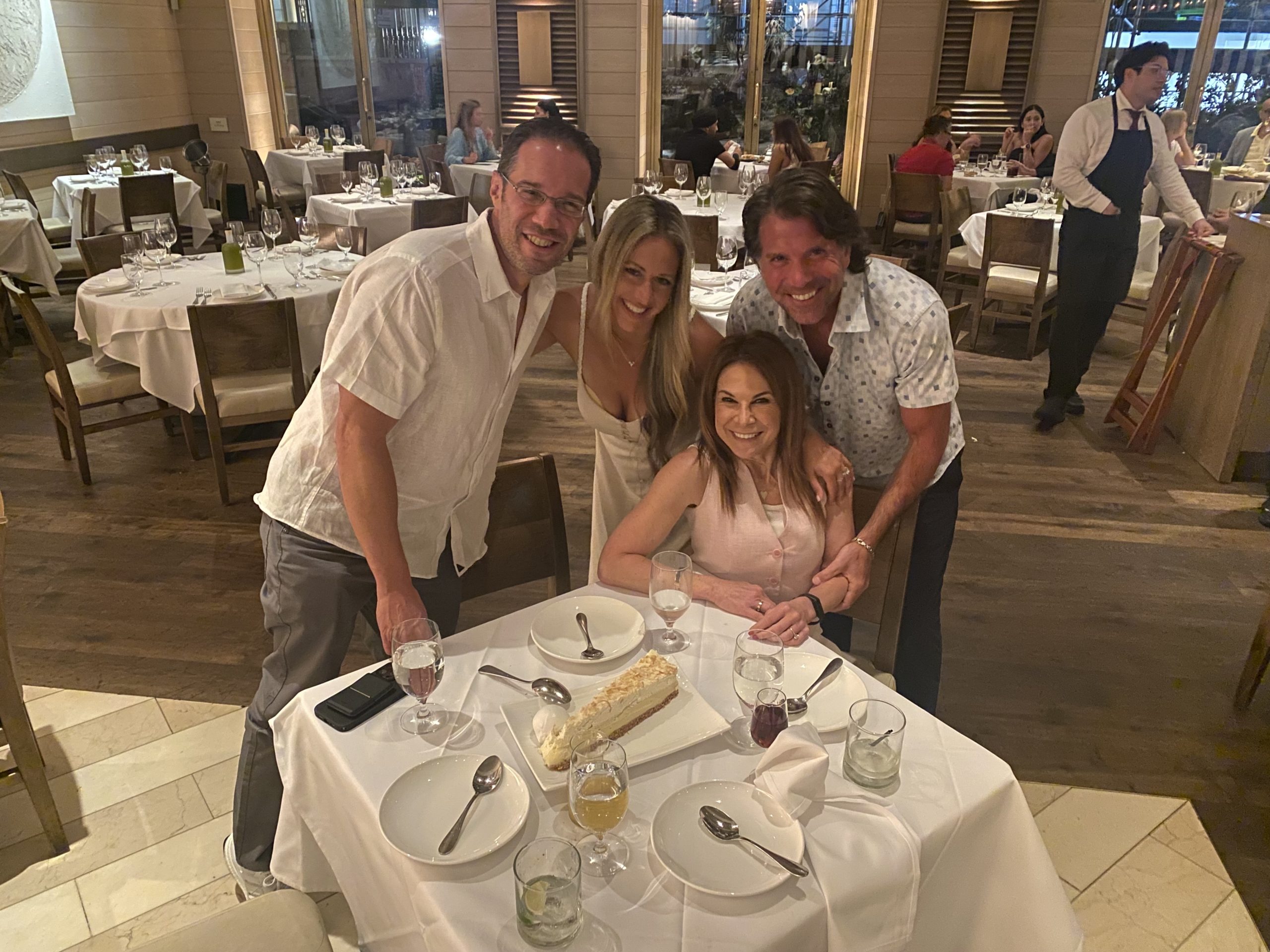 Review: Avra – Madison & 60th