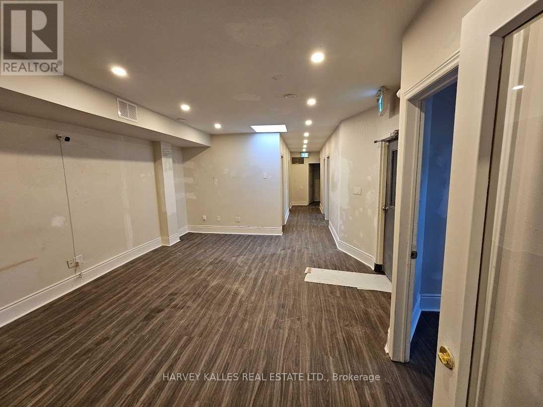 2nd Fl - 1166 St Clair Avenue W, Toronto, Ontario  M6E 1B4 - Photo 3 - W12065185