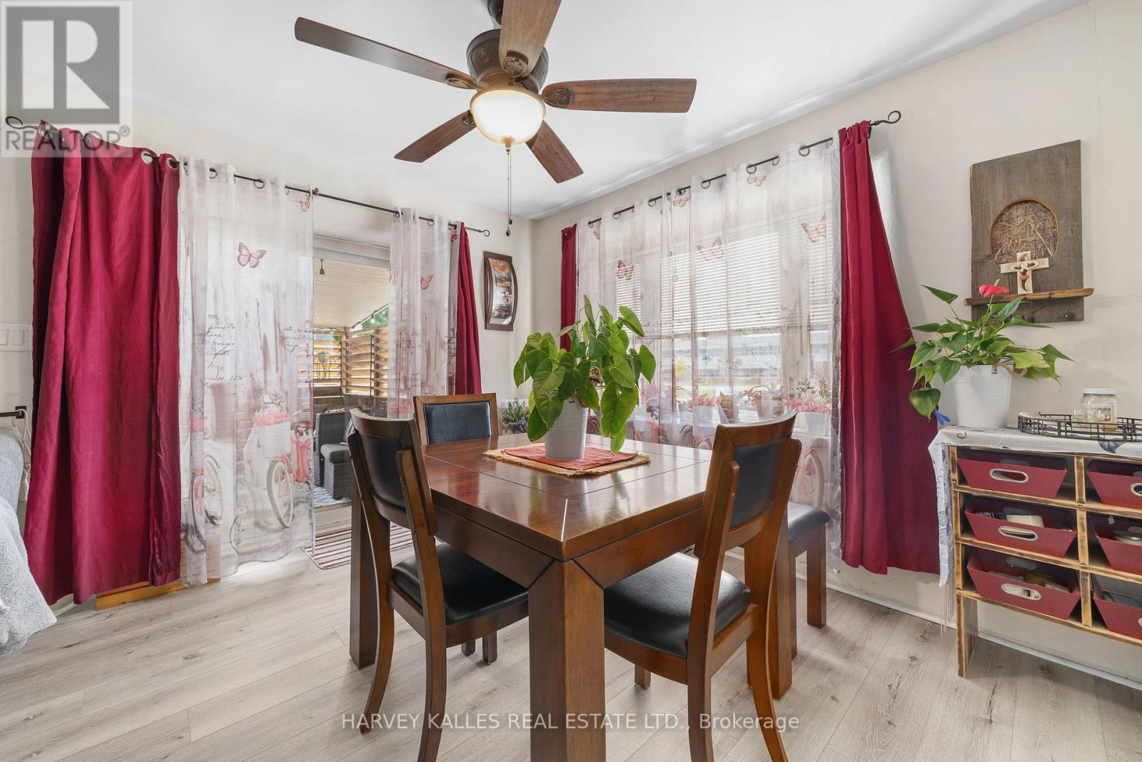 46 Barker Street, Prince Edward County, Ontario  K0K 2T0 - Photo 10 - X12281326