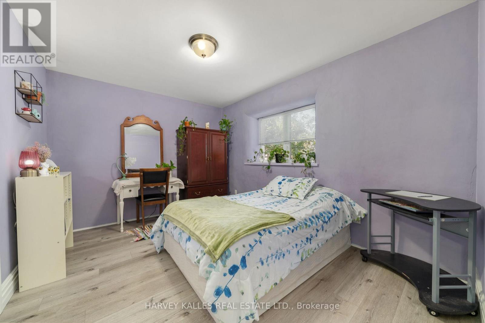 46 Barker Street, Prince Edward County, Ontario  K0K 2T0 - Photo 17 - X12281326