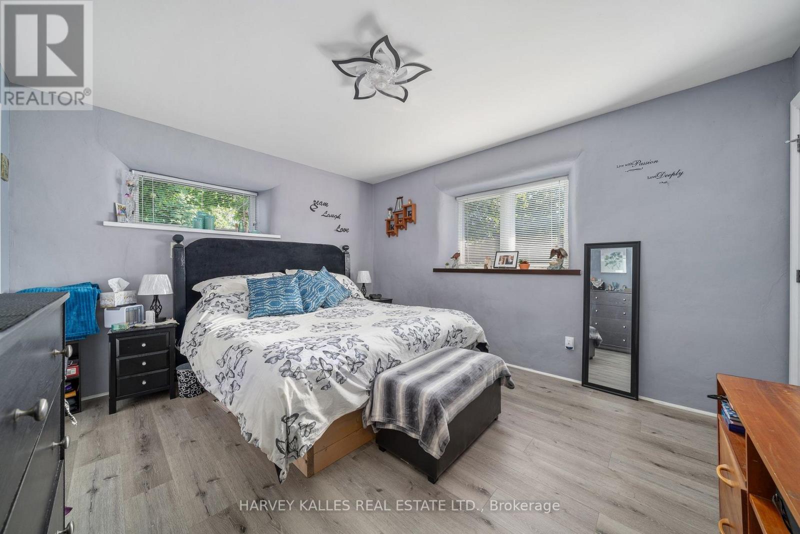 46 Barker Street, Prince Edward County, Ontario  K0K 2T0 - Photo 19 - X12281326