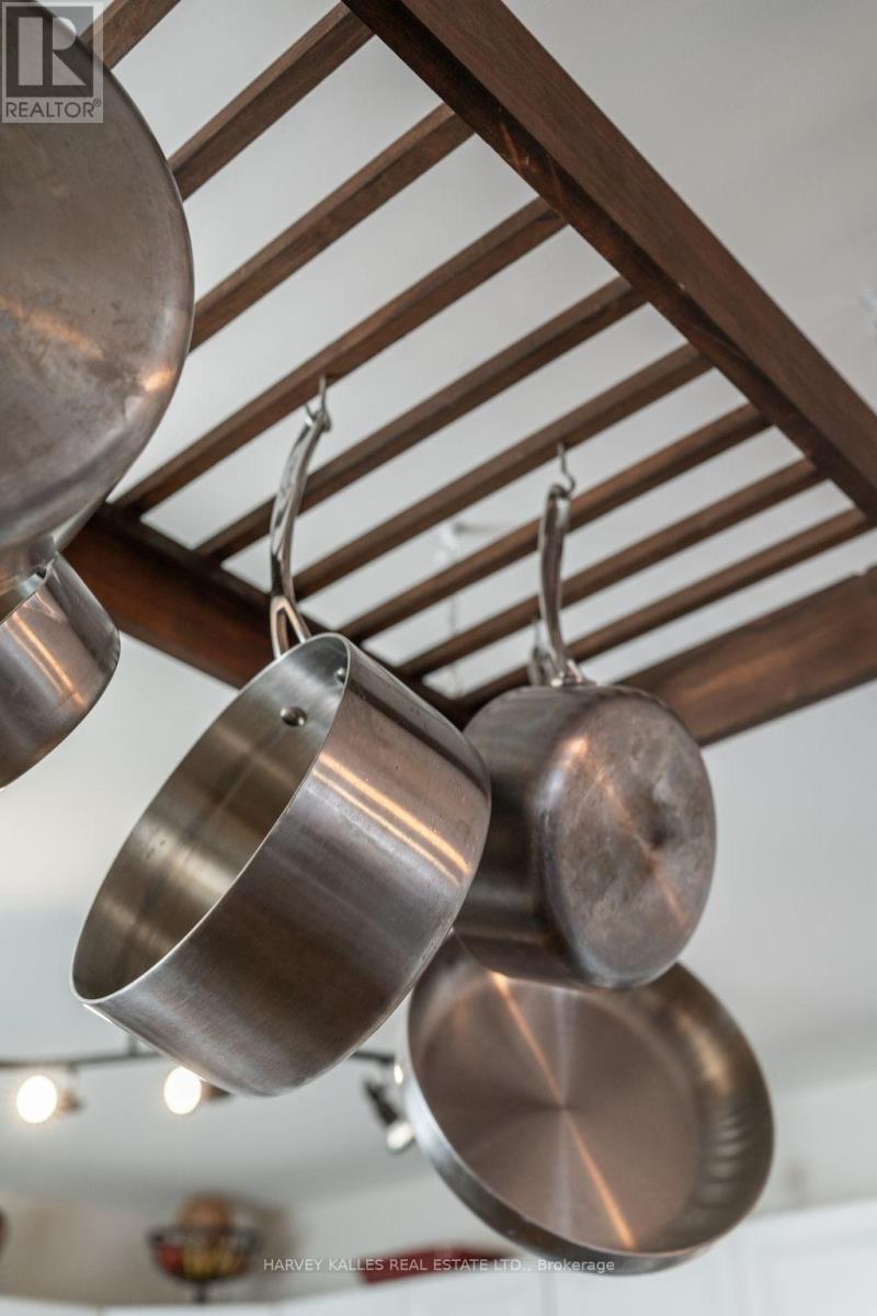 46 Barker Street, Prince Edward County, Ontario  K0K 2T0 - Photo 6 - X12281326