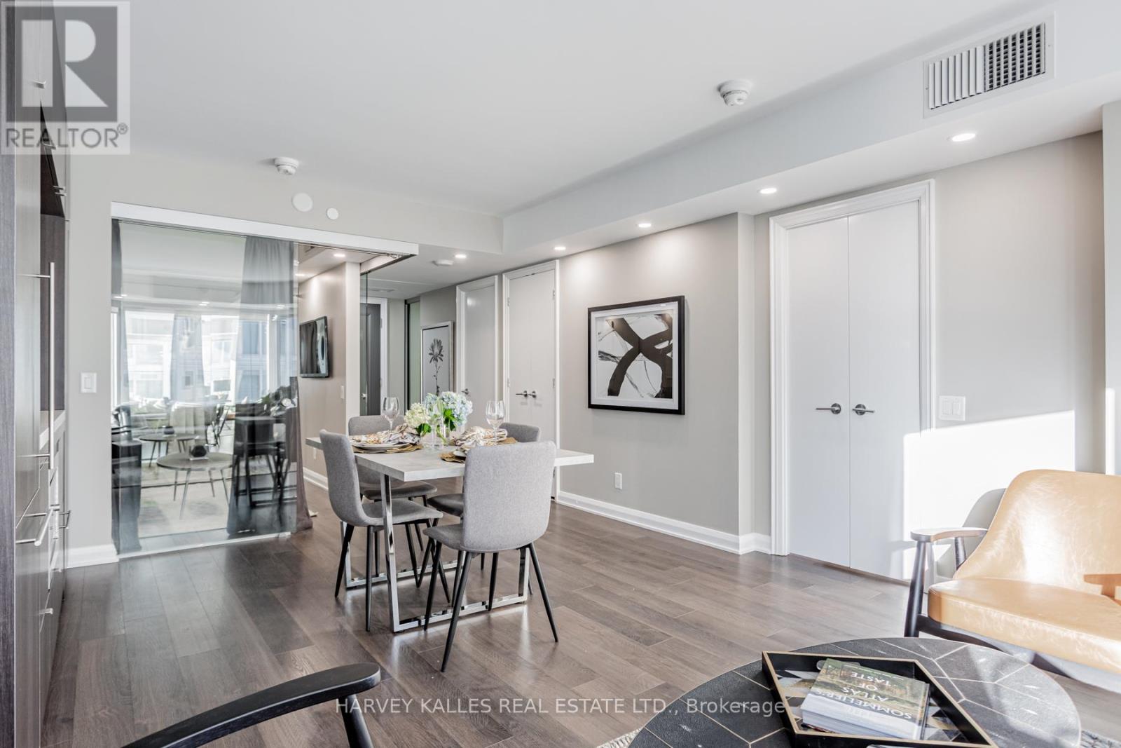 2308 - 155 Yorkville Avenue, Toronto, Ontario  M5R 1C4 - Photo 19 - C12290228