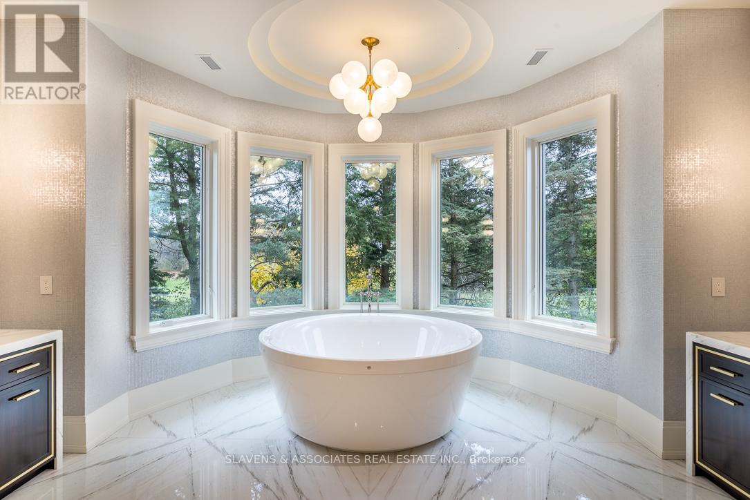 15 Tudor Gate, Toronto, Ontario  M2L 1N3 - Photo 13 - C12339011