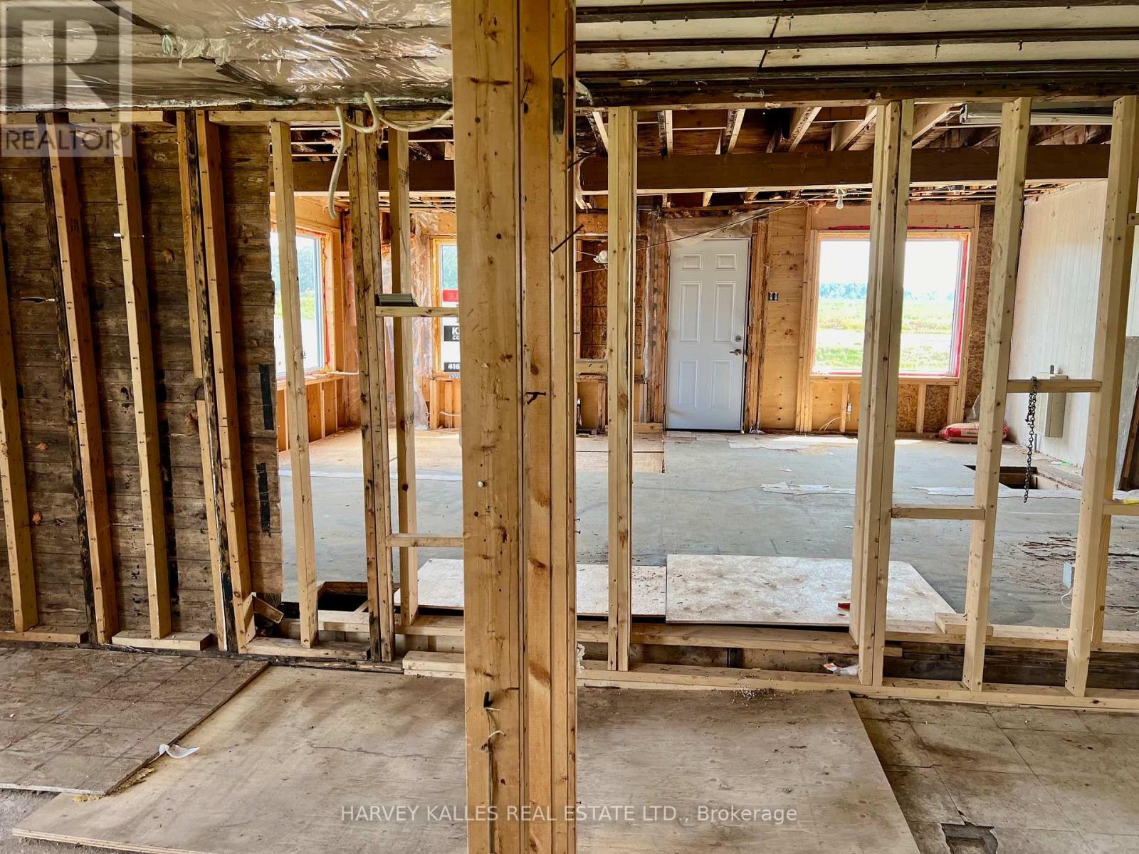 11 Melville Road, Prince Edward County, Ontario  K0K 1T0 - Photo 16 - X12373016