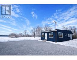 11 MELVILLE ROAD, Prince Edward County, Ontario