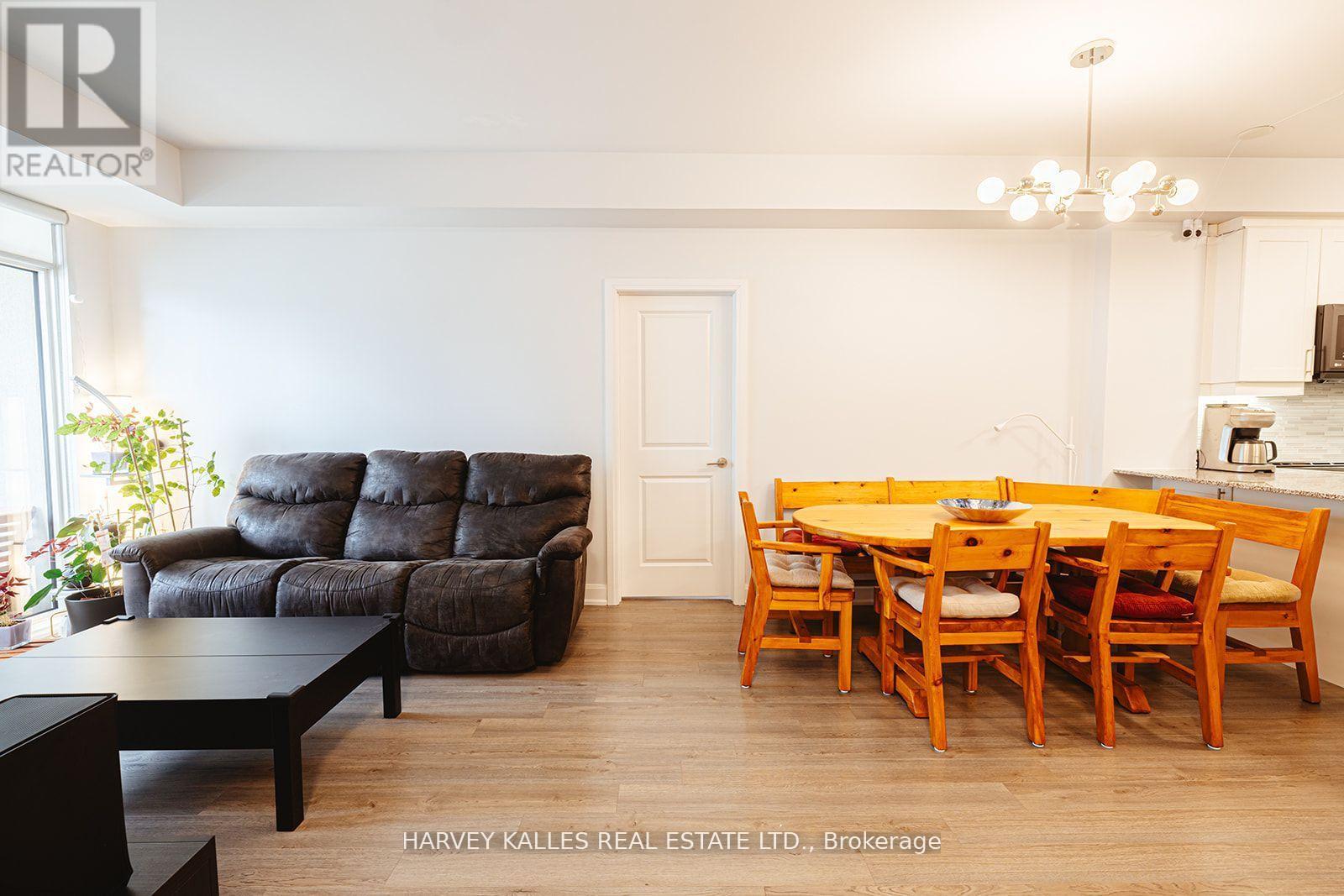 227 - 216 Oak Park Boulevard, Oakville, Ontario  L6H 0K3 - Photo 28 - W12382298