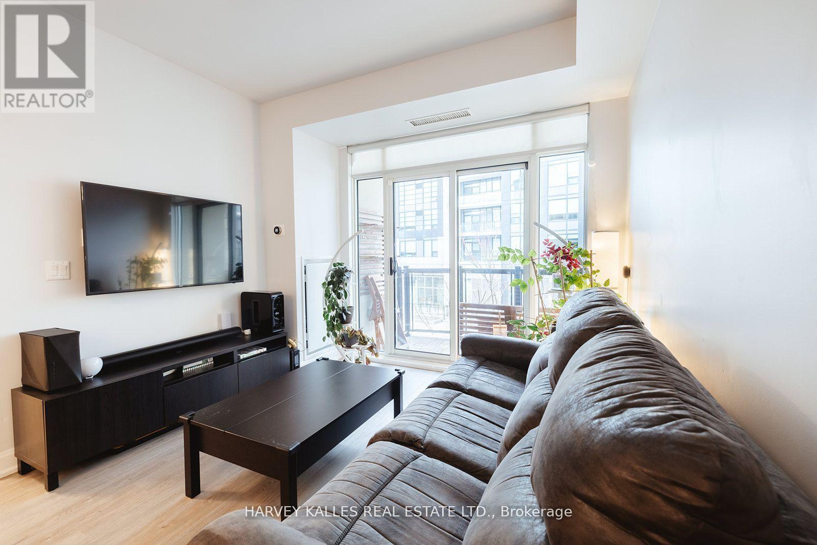 227 - 216 Oak Park Boulevard, Oakville, Ontario  L6H 0K3 - Photo 29 - W12382298