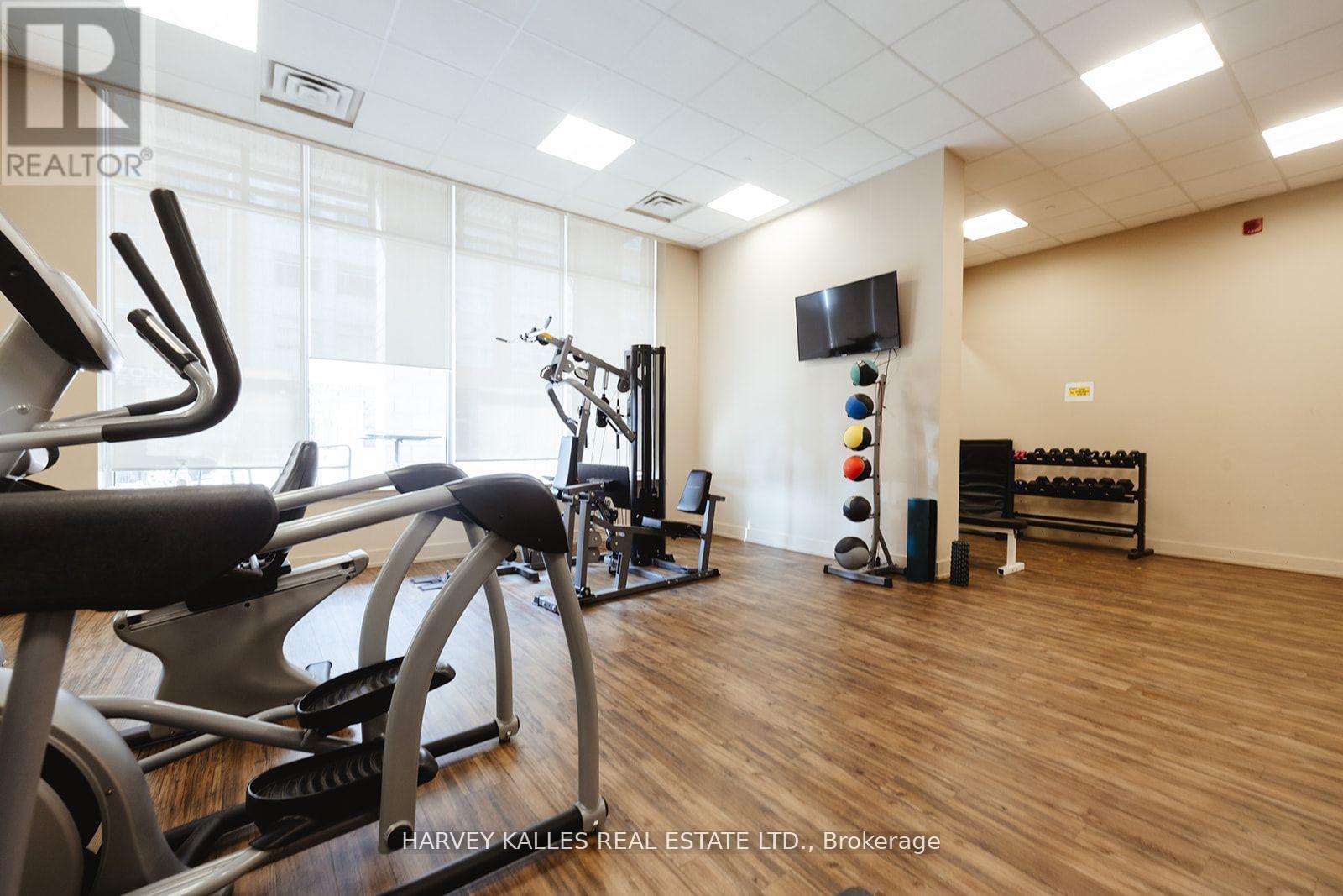 227 - 216 Oak Park Boulevard, Oakville, Ontario  L6H 0K3 - Photo 45 - W12382298