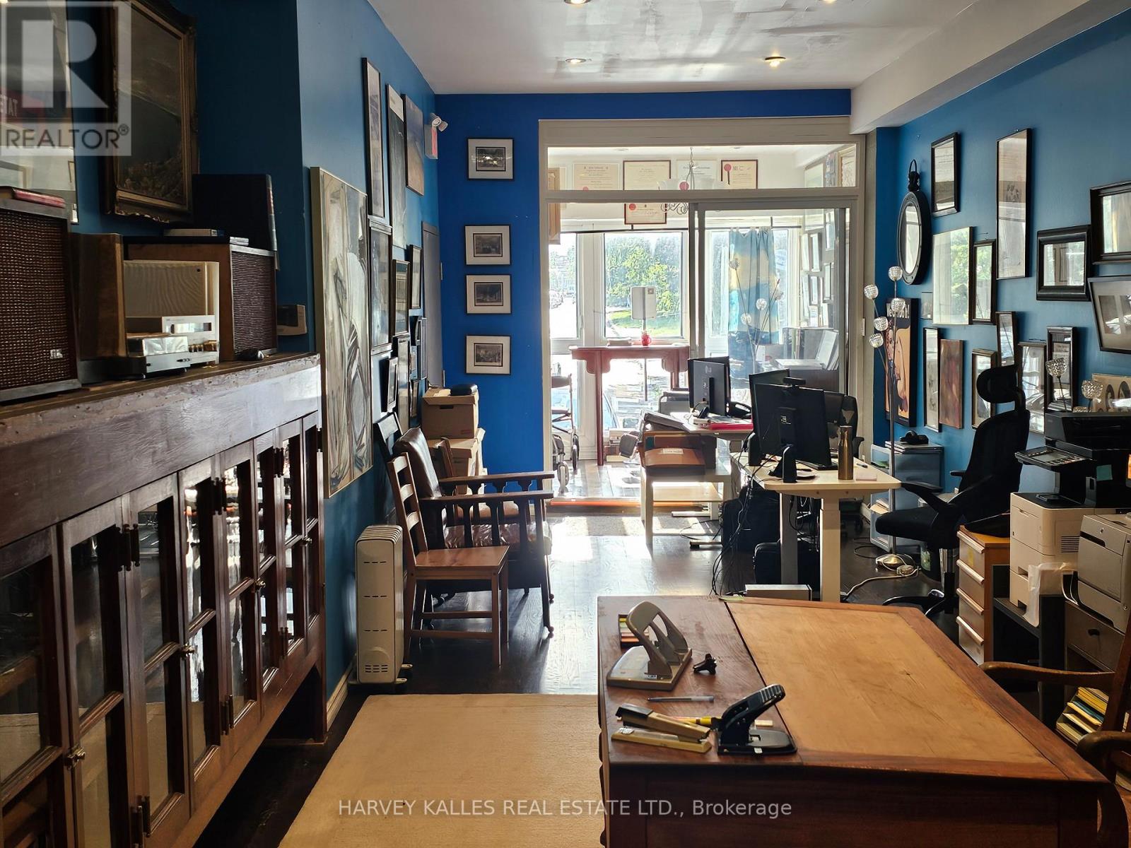 183 Augusta Avenue, Toronto, Ontario  M5T 2L4 - Photo 5 - C12383078