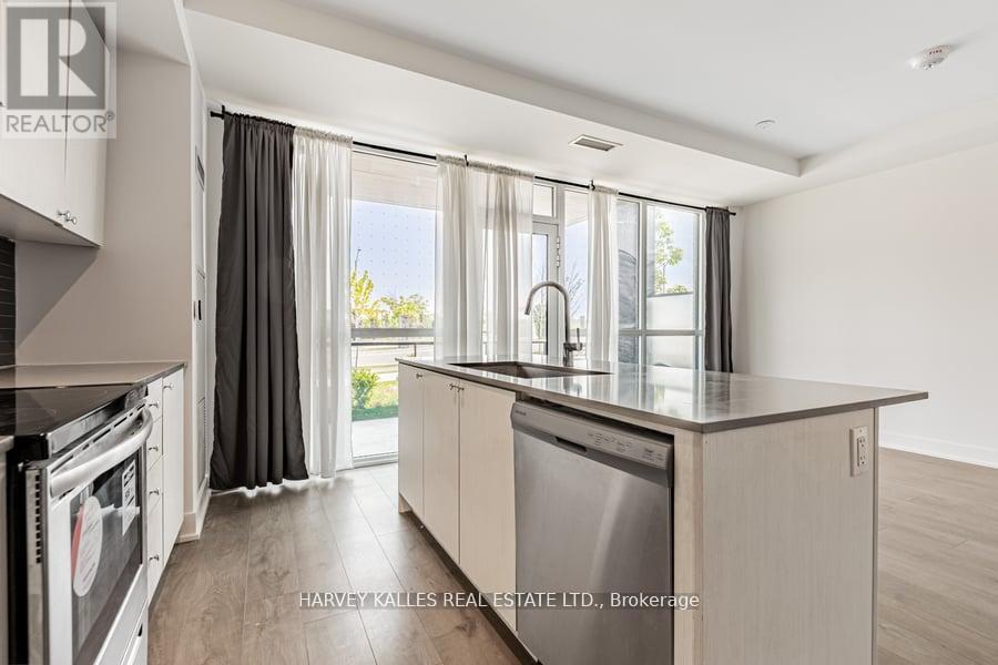 4 - 60 George Butchart Drive, Toronto, Ontario  M3K 0E1 - Photo 13 - W12399798