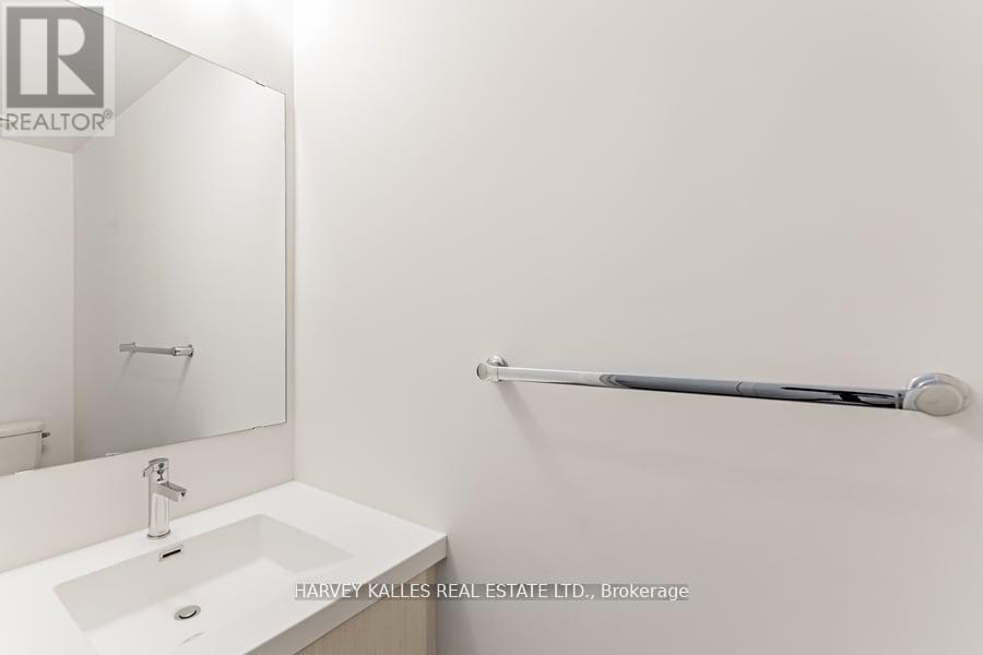 4 - 60 George Butchart Drive, Toronto, Ontario  M3K 0E1 - Photo 20 - W12399798