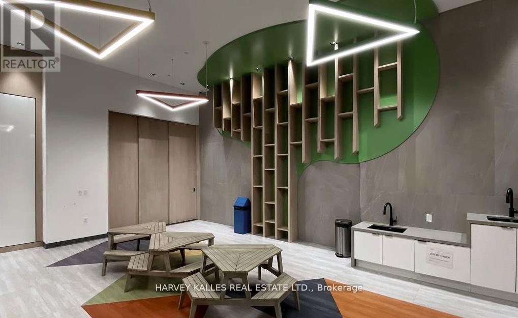 4 - 60 George Butchart Drive, Toronto, Ontario  M3K 0E1 - Photo 43 - W12399798