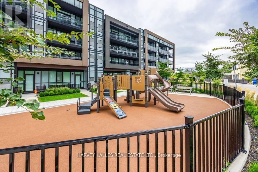 4 - 60 George Butchart Drive, Toronto, Ontario  M3K 0E1 - Photo 49 - W12399798