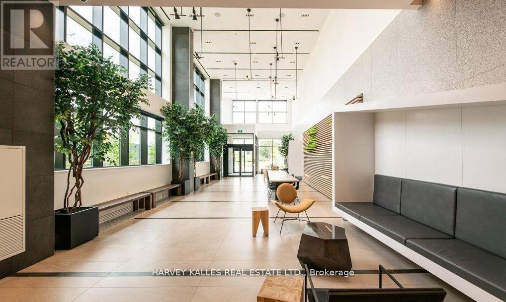 4 - 60 George Butchart Drive, Toronto, Ontario  M3K 0E1 - Photo 5 - W12399798