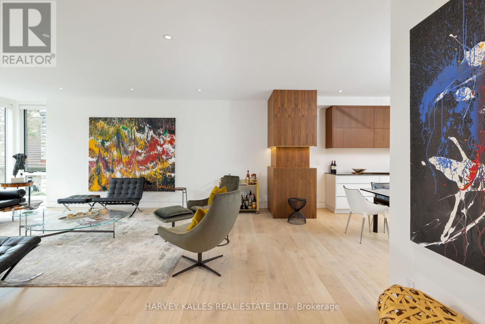 30 Edenbrook Hill, Toronto, Ontario M9A 3Z6 - Photo 11 - W12405349