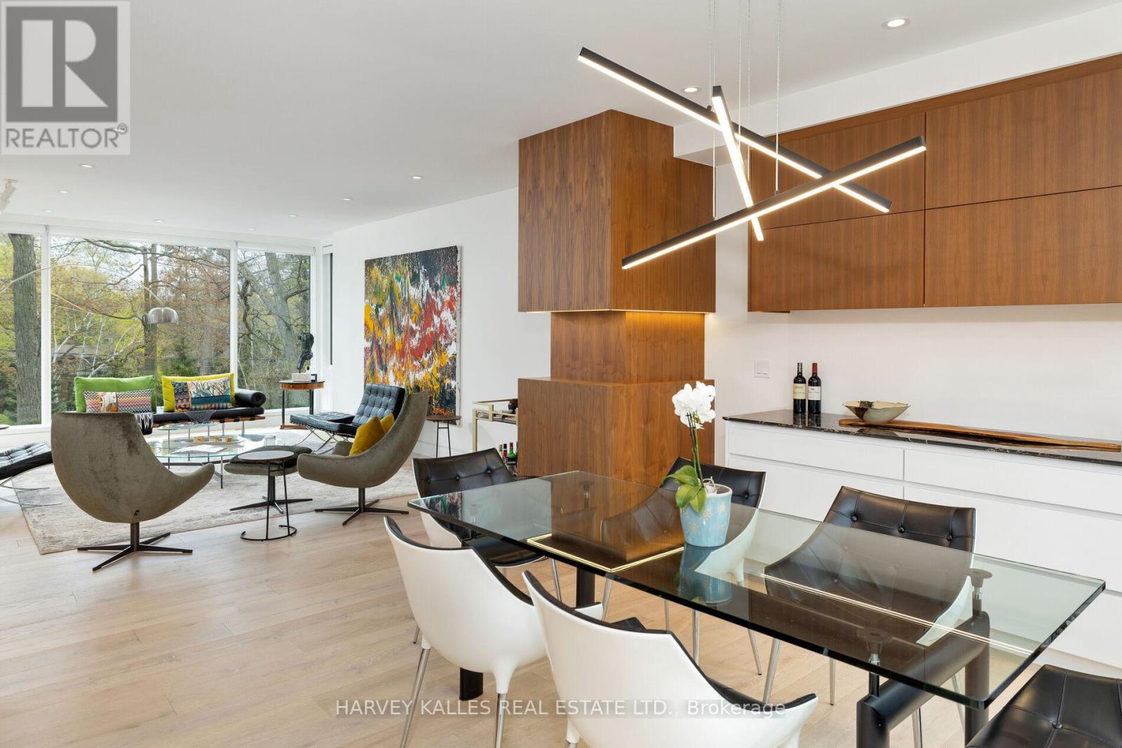 30 Edenbrook Hill, Toronto, Ontario M9A 3Z6 - Photo 12 - W12405349