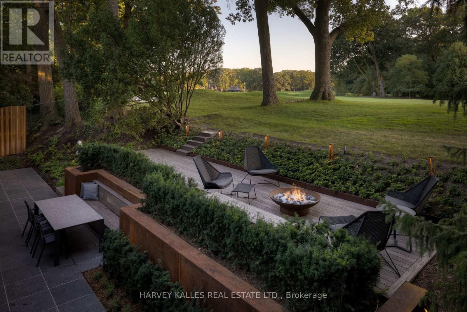 30 Edenbrook Hill, Toronto, Ontario M9A 3Z6 - Photo 20 - W12405349