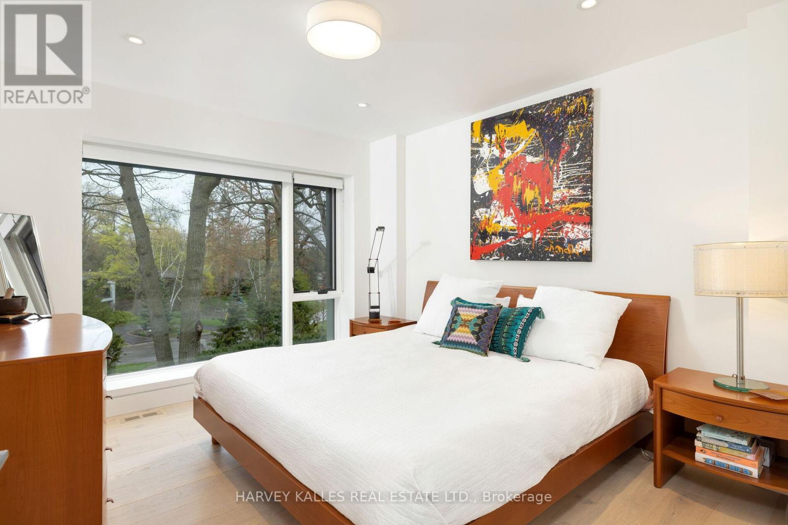 30 Edenbrook Hill, Toronto, Ontario M9A 3Z6 - Photo 29 - W12405349