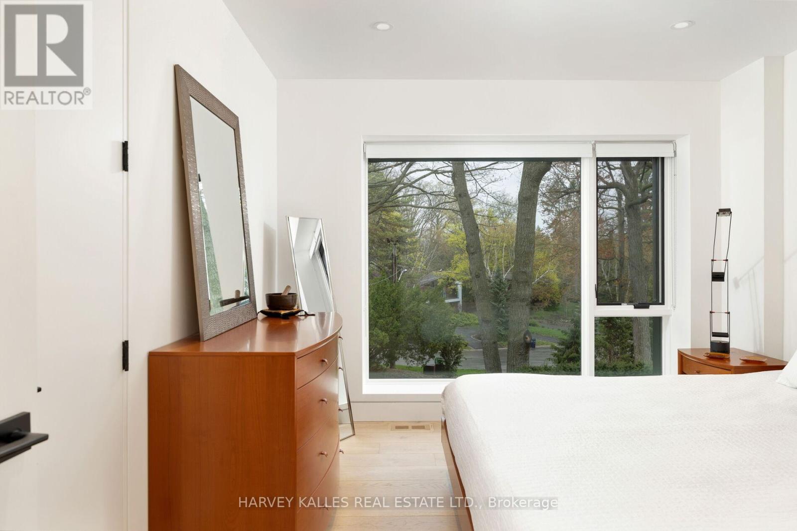 30 Edenbrook Hill, Toronto, Ontario M9A 3Z6 - Photo 30 - W12405349