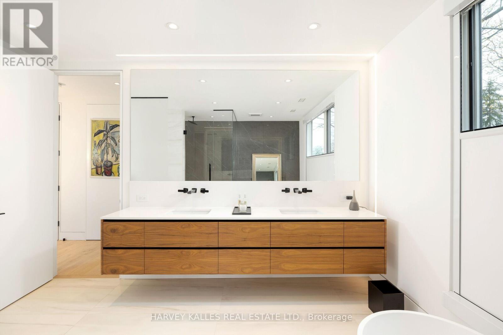 30 Edenbrook Hill, Toronto, Ontario M9A 3Z6 - Photo 41 - W12405349