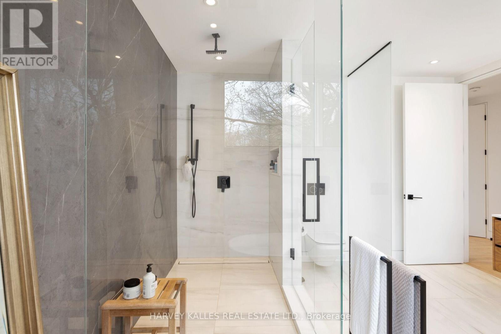 30 Edenbrook Hill, Toronto, Ontario M9A 3Z6 - Photo 42 - W12405349