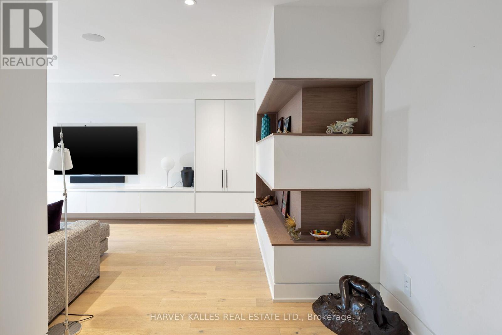 30 Edenbrook Hill, Toronto, Ontario M9A 3Z6 - Photo 45 - W12405349