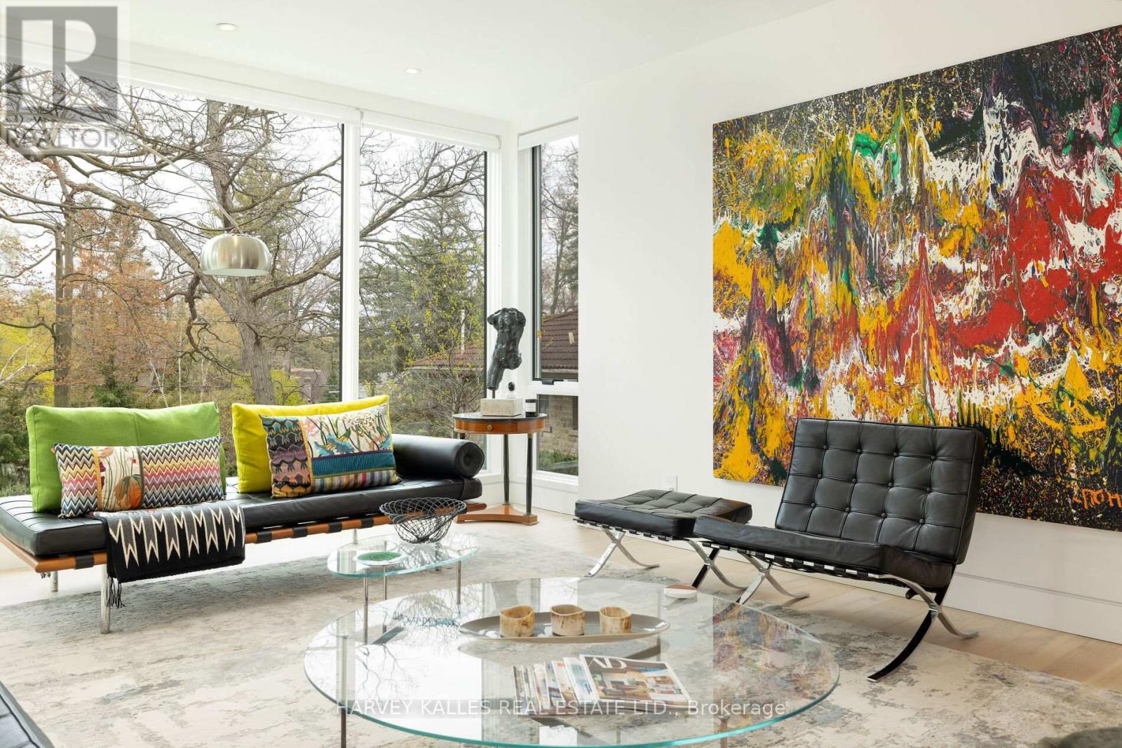 30 Edenbrook Hill, Toronto, Ontario M9A 3Z6 - Photo 9 - W12405349