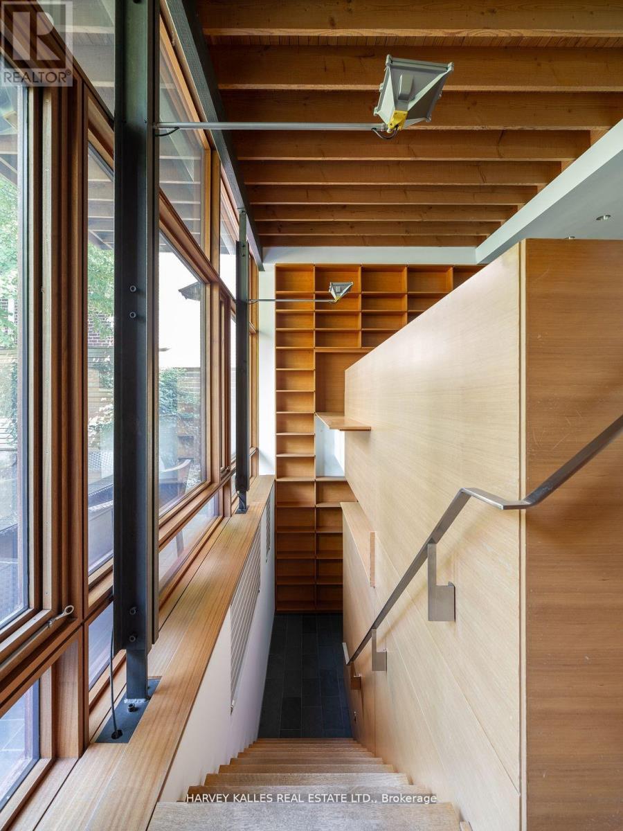 38 Dunvegan Road, Toronto, Ontario M4V 2P6 - Photo 10 - C12406560