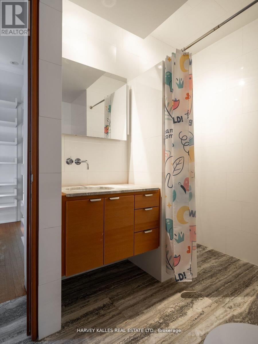 38 Dunvegan Road, Toronto, Ontario M4V 2P6 - Photo 24 - C12406560