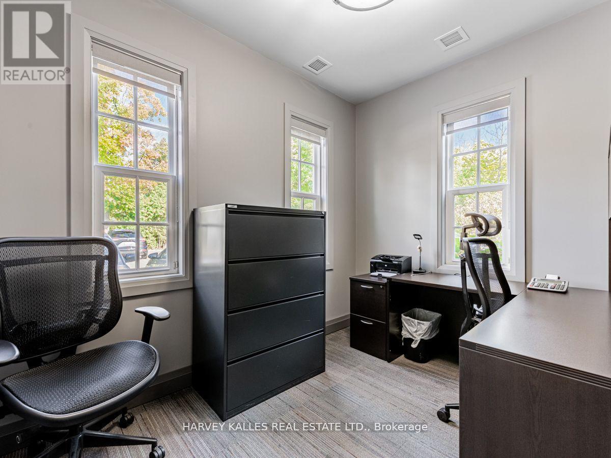 80 Centre Street, Vaughan, Ontario  L4J 1E9 - Photo 18 - N12408820