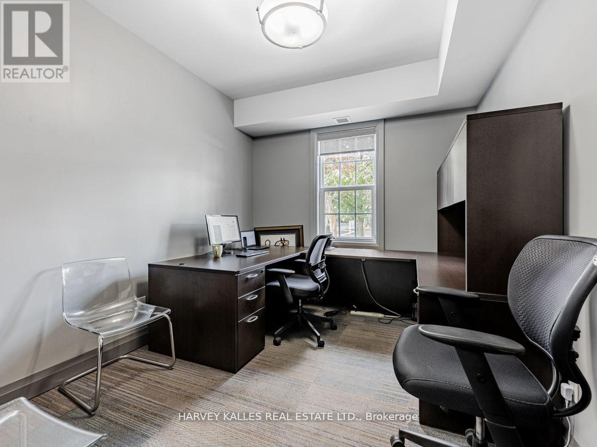 80 Centre Street, Vaughan, Ontario  L4J 1E9 - Photo 27 - N12408820