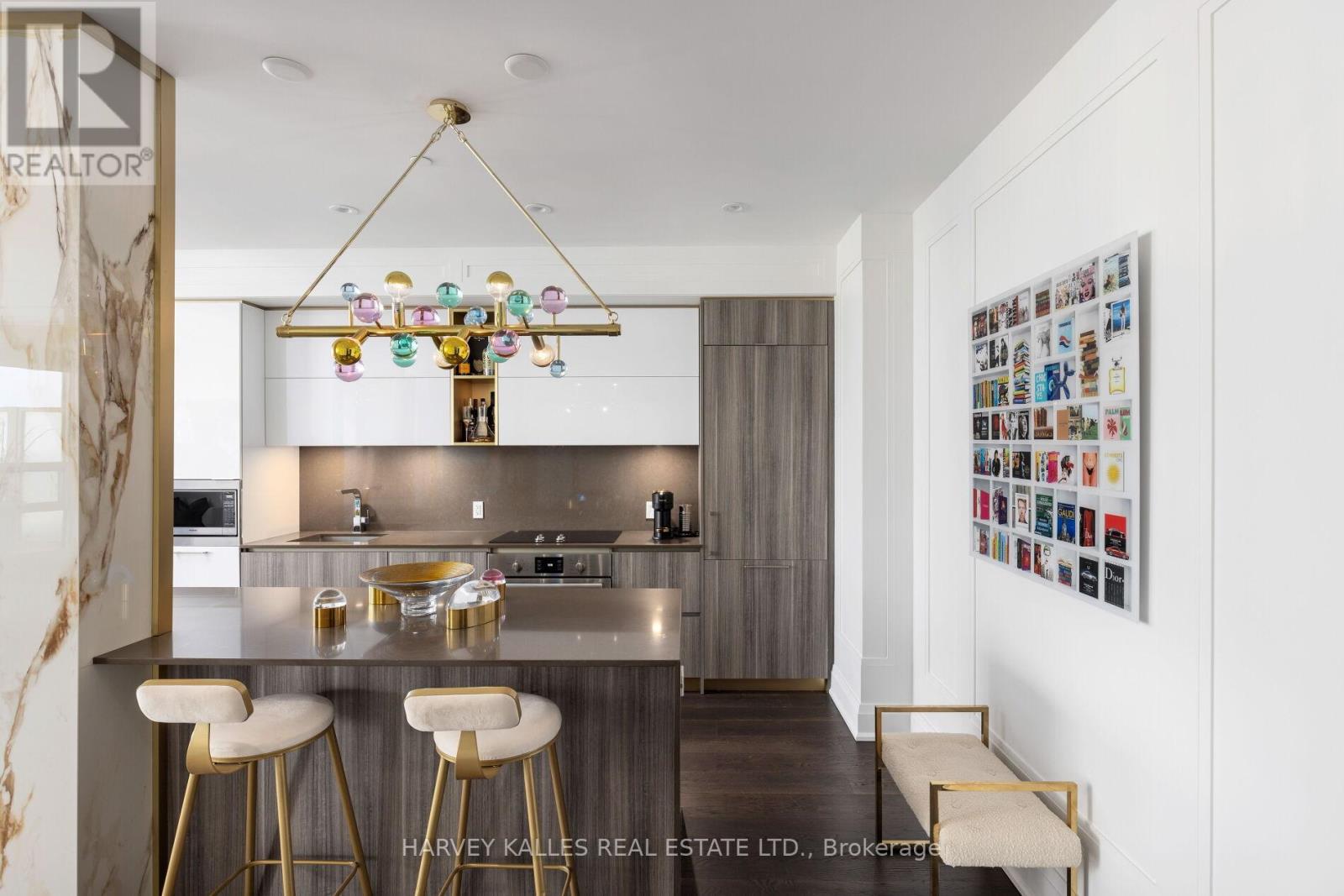 805 - 151 Avenue Road, Toronto, Ontario M5R 2H7 - Photo 22 - C12424993