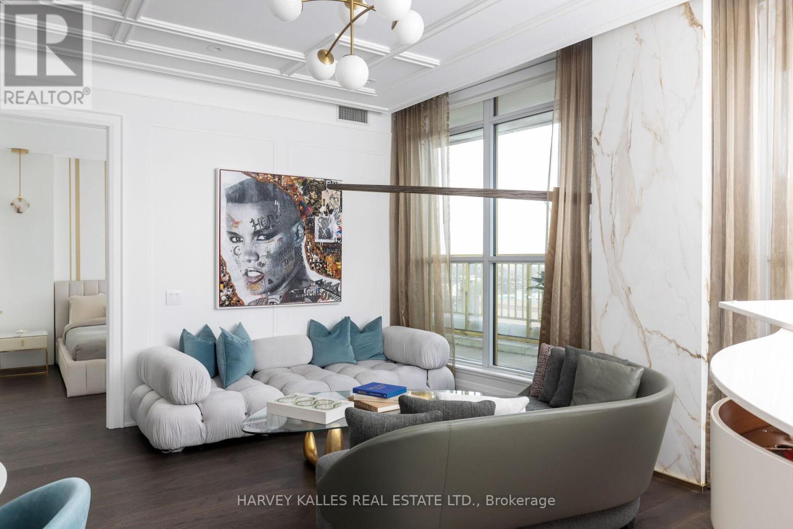 805 - 151 Avenue Road, Toronto, Ontario M5R 2H7 - Photo 8 - C12424993