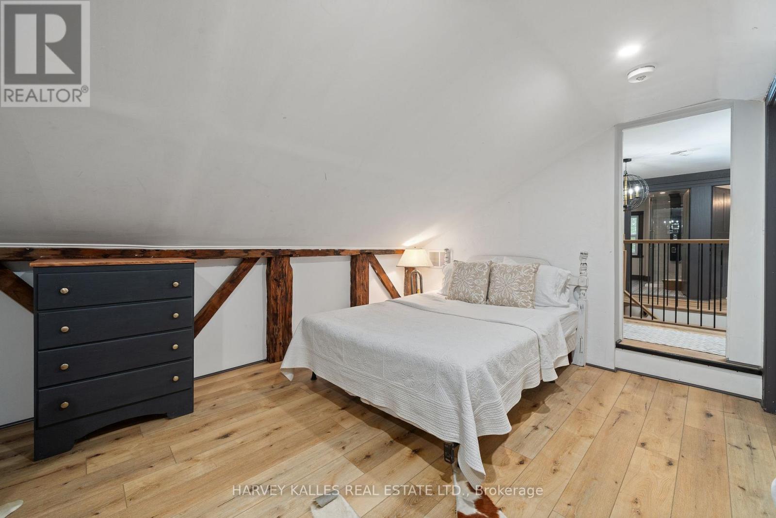 22 Demille Street, Prince Edward County, Ontario K0K 2T0 - Photo 27 - X12432284