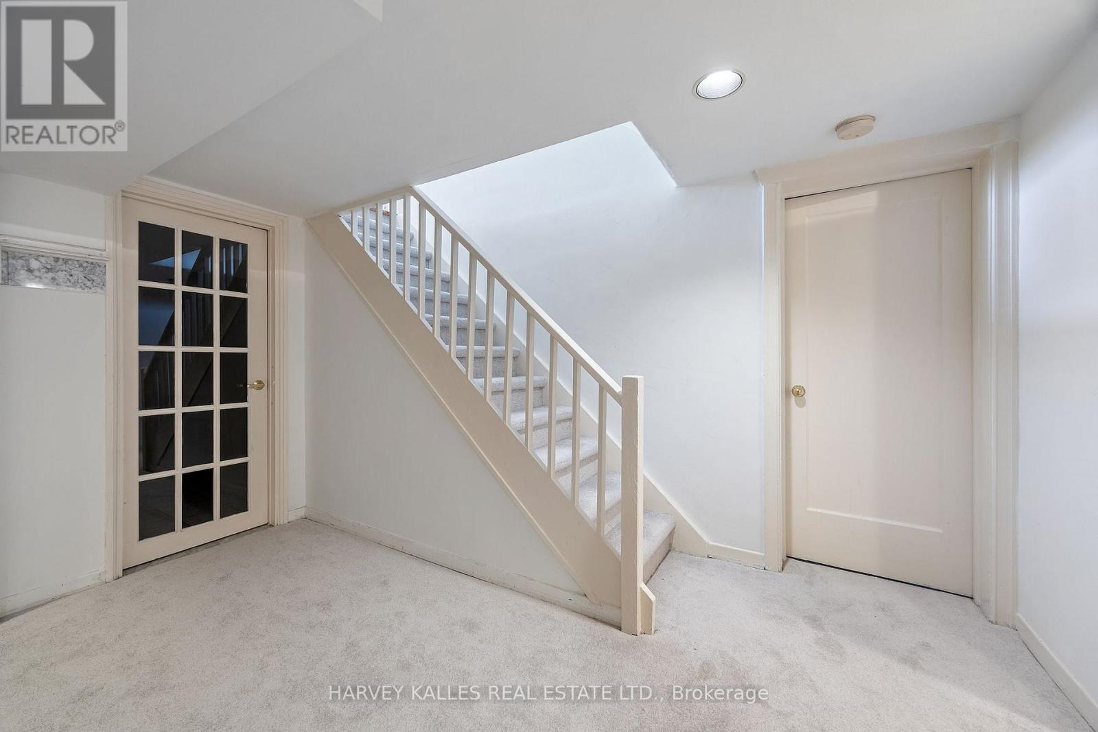 26 Forest Ridge Drive, Toronto, Ontario  M6B 1H3 - Photo 30 - C12438515