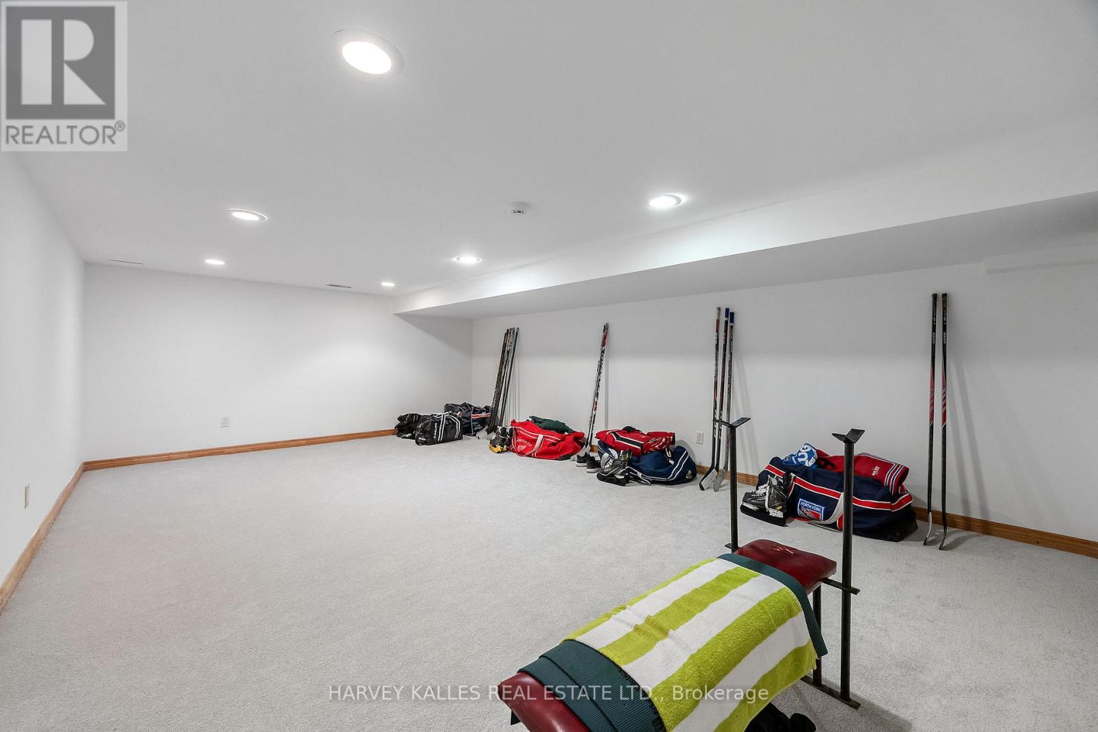 26 Forest Ridge Drive, Toronto, Ontario  M6B 1H3 - Photo 34 - C12438515