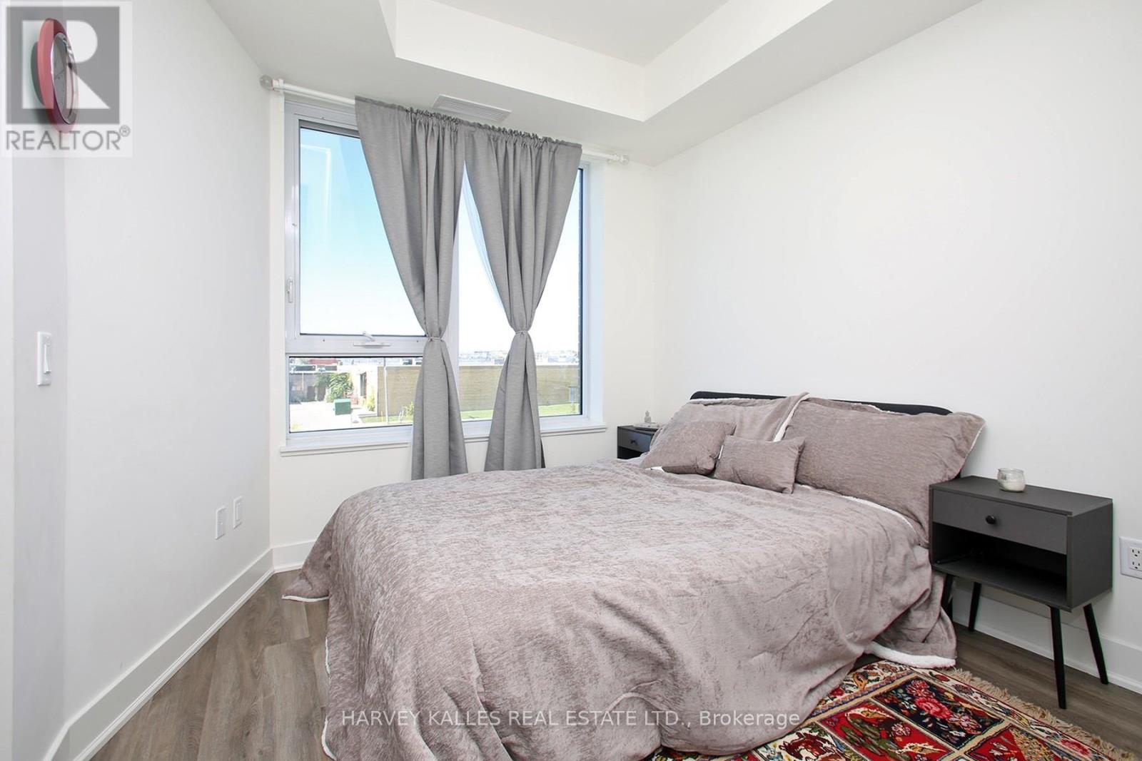 305 - 185 Deerfield Road, Newmarket, Ontario L3Y 0G7 - Photo 12 - N12446363