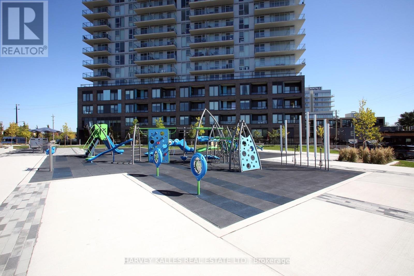 305 - 185 Deerfield Road, Newmarket, Ontario L3Y 0G7 - Photo 23 - N12446363