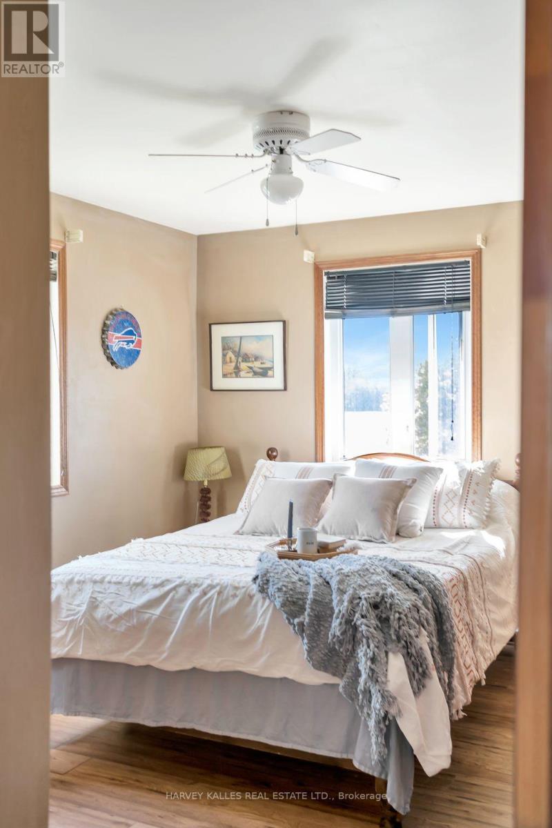 198 Welbanks Road, Prince Edward County, Ontario K0K 1P0 - Photo 19 - X12446517