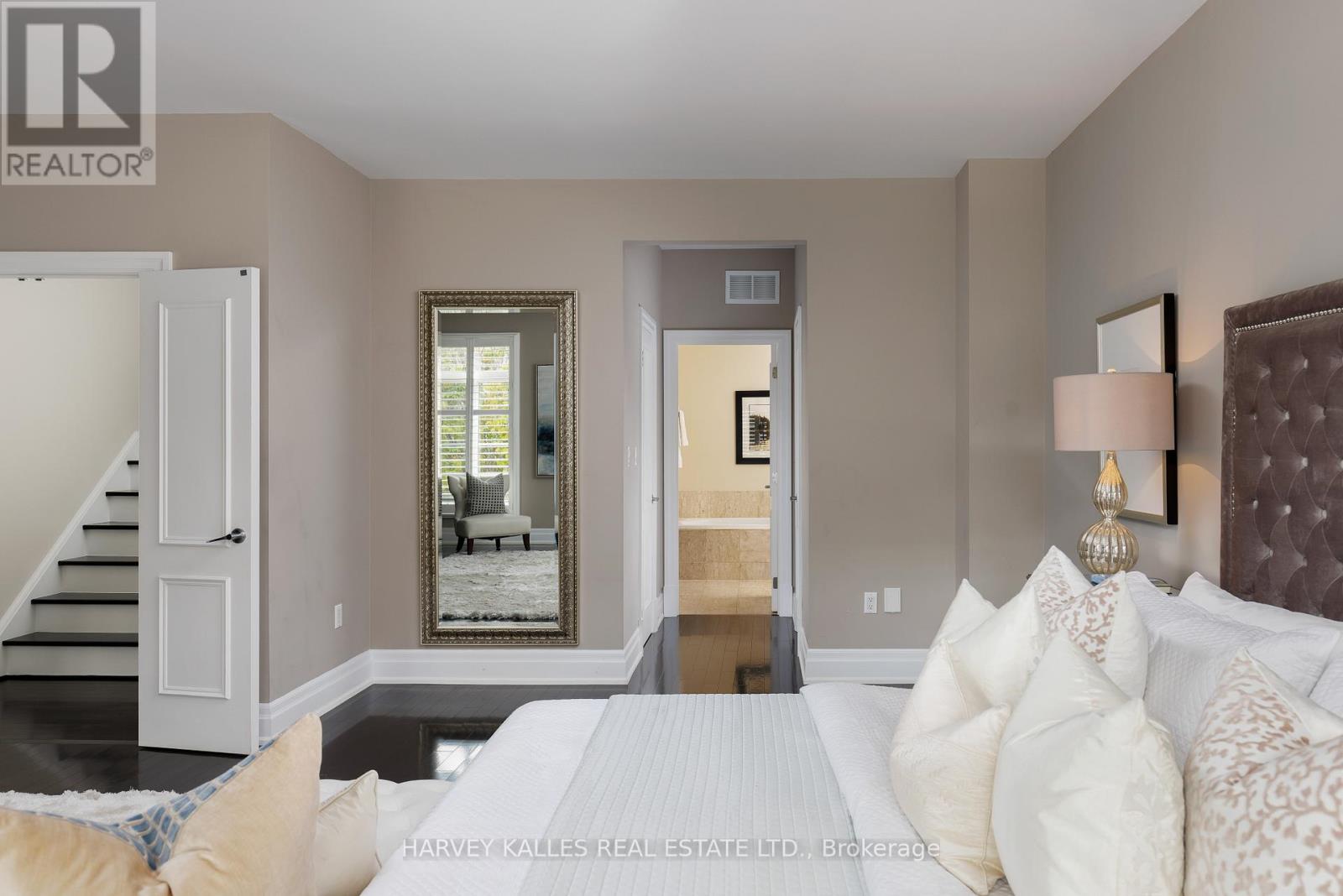 304 - 51 York Mills Road, Toronto, Ontario M2P 1B6 - Photo 14 - C12467633