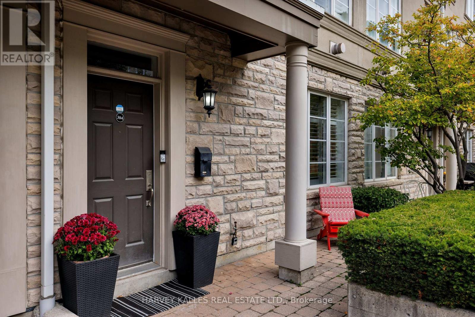 304 - 51 York Mills Road, Toronto, Ontario M2P 1B6 - Photo 2 - C12467633