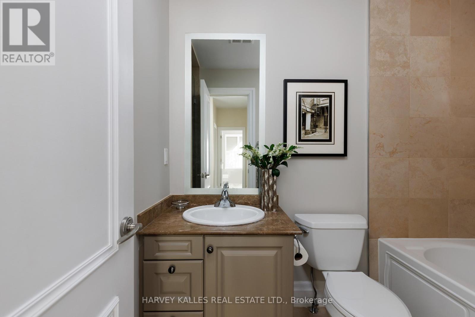 304 - 51 York Mills Road, Toronto, Ontario M2P 1B6 - Photo 24 - C12467633