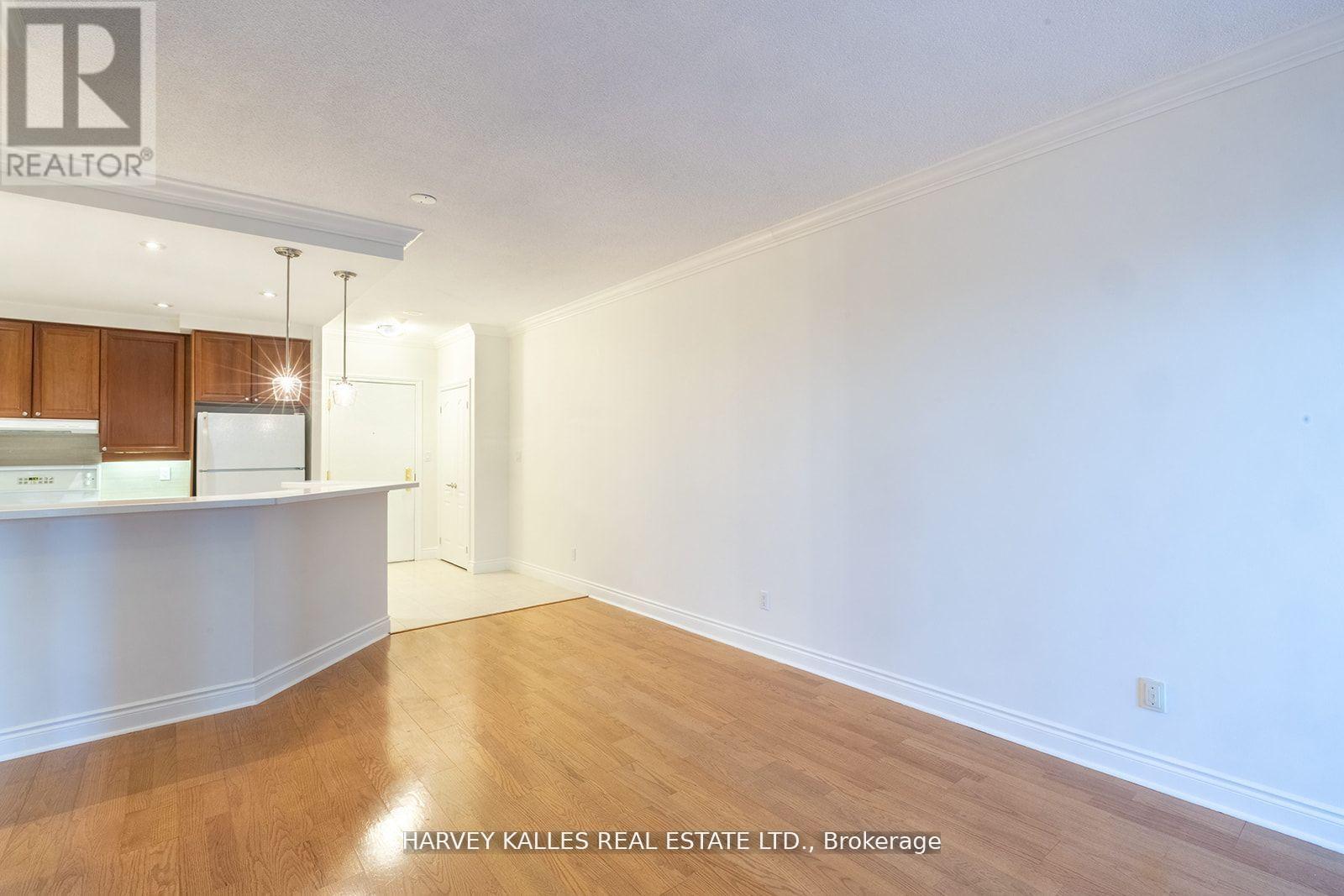 412 - 2 Aberfoyle Crescent, Toronto, Ontario M8X 2Z8 - Photo 13 - W12470823