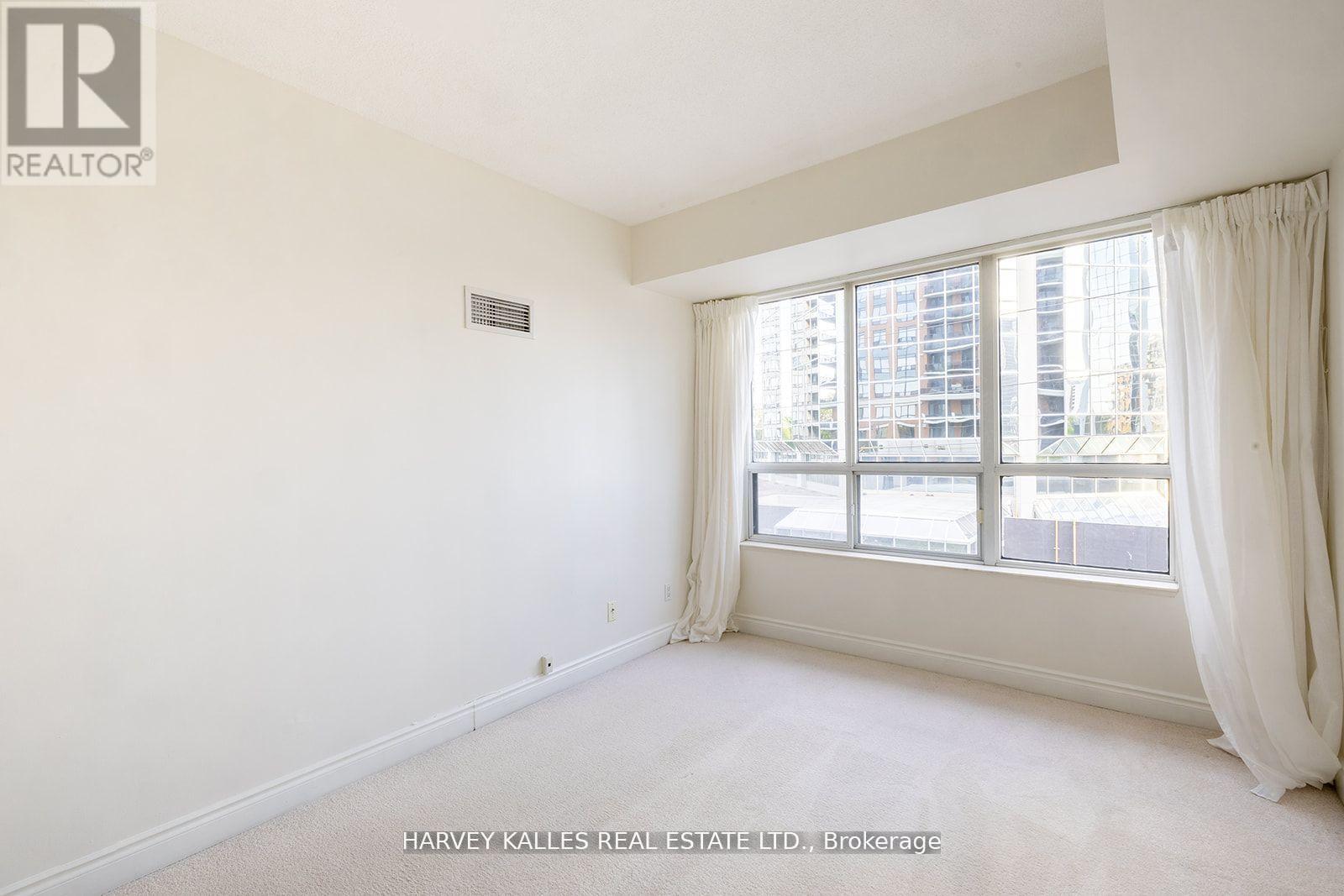 412 - 2 Aberfoyle Crescent, Toronto, Ontario M8X 2Z8 - Photo 29 - W12470823