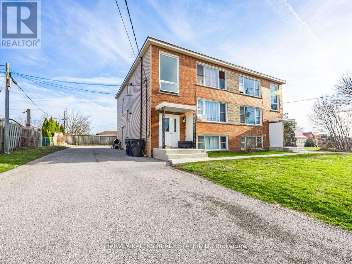 561-563 Danforth Road, Toronto, Ontario  M1K 1E1 - Photo 3 - E12472701