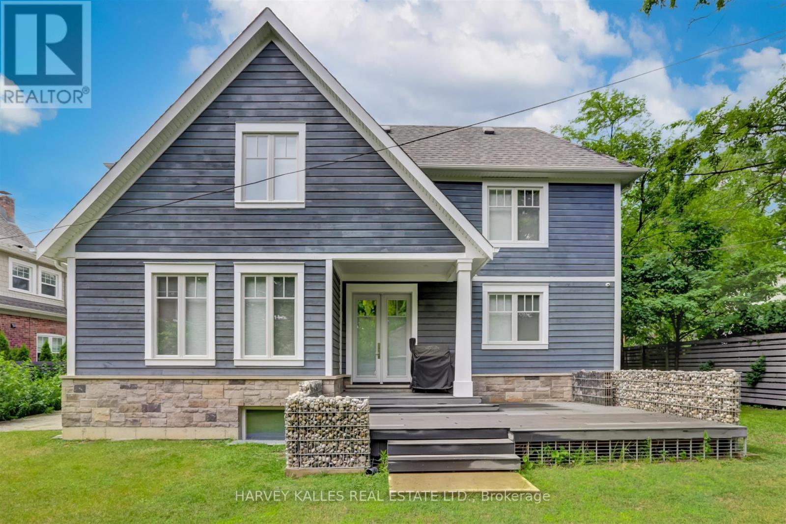 366 Galt Avenue, Oakville, Ontario L6J 3P3 - Photo 27 - W12478474