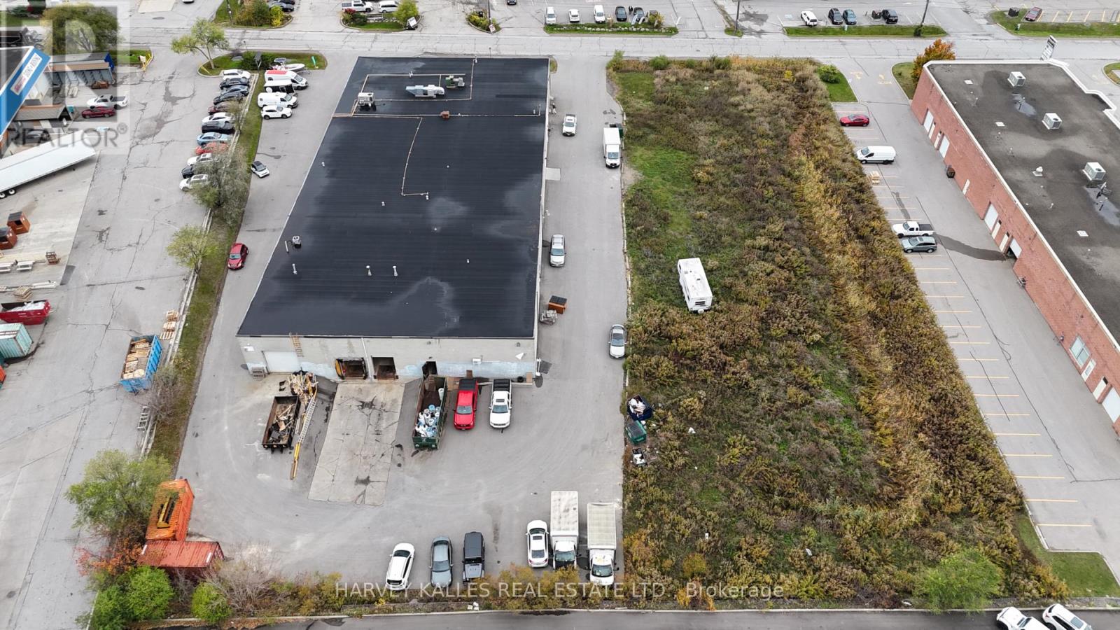 589 Steven Court, Newmarket, Ontario L3Y 6Z3 - Photo 6 - N12481598