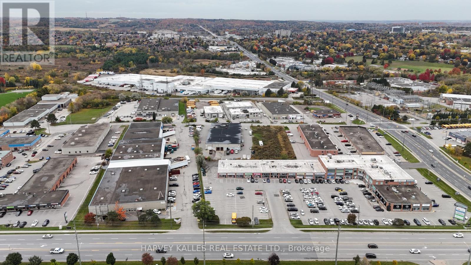 589 Steven Court, Newmarket, Ontario L3Y 6Z3 - Photo 9 - N12481598